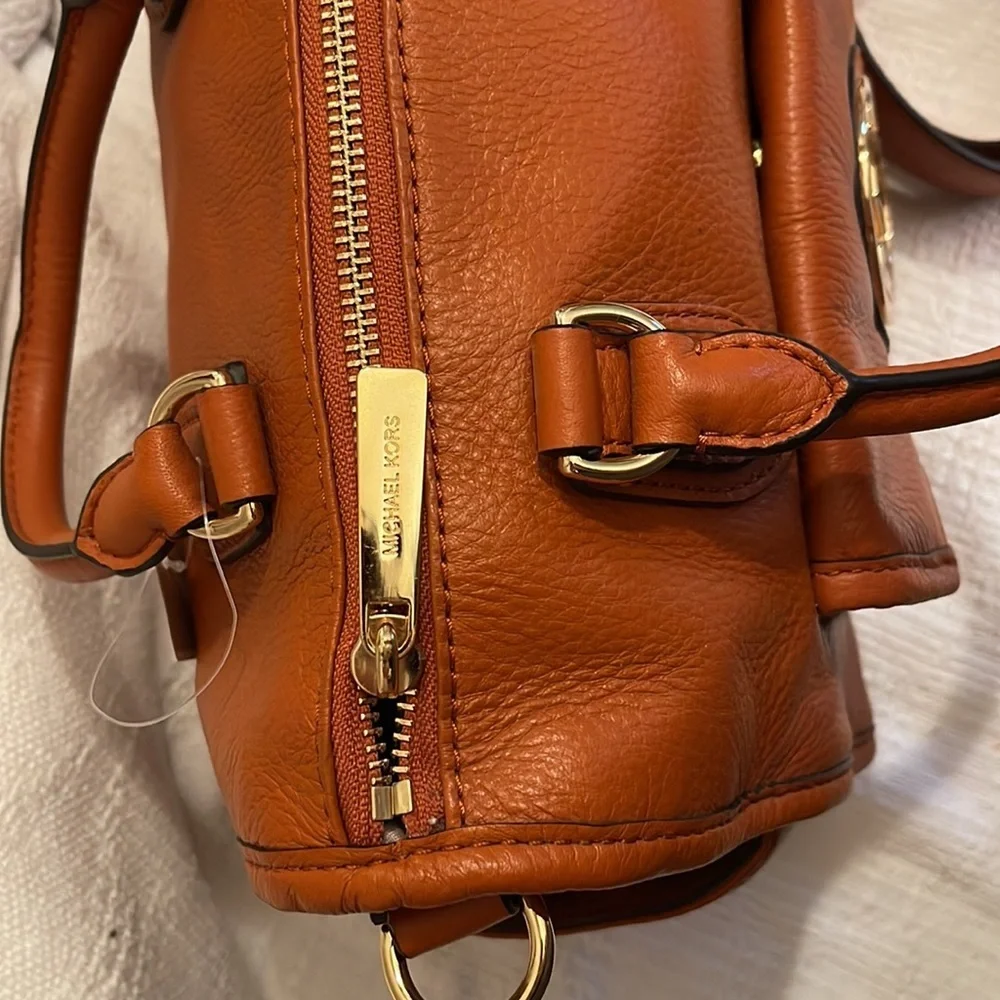 MICHAEL KORS-Margo satchel in burnt orange - NWT